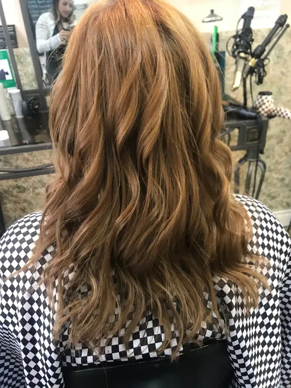 Hair 2 Desire salon work